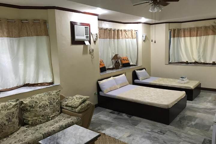Room 18 of 53