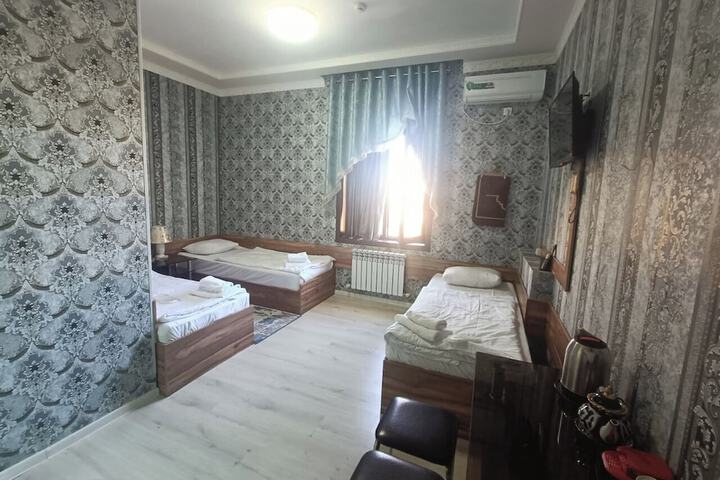 Room 7 of 29