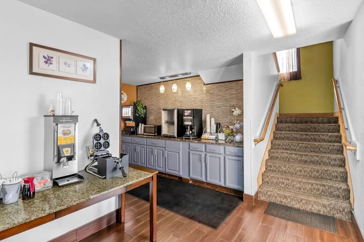 Hotel Interior 4 of 59