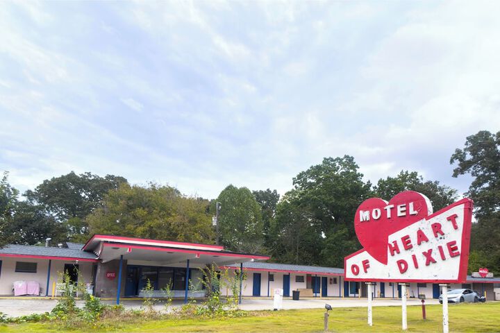 Photo of Heart of Dixie Motel Near Auburn AL
