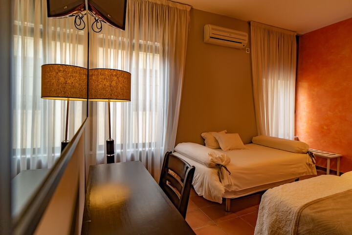 Room 22 of 51