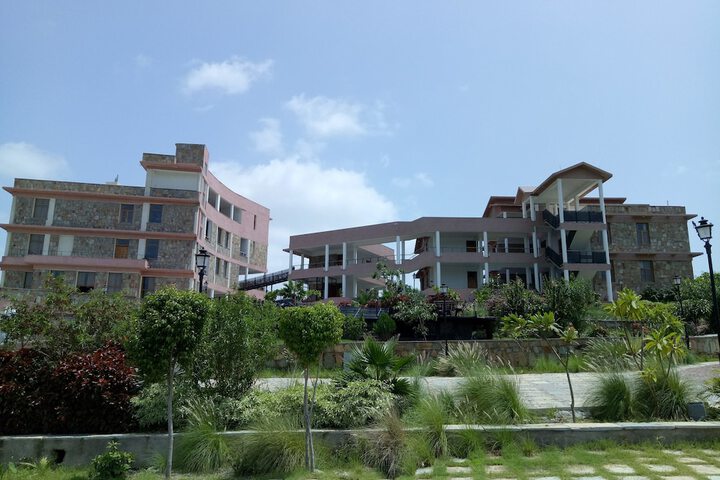 Hotel 51 of 58