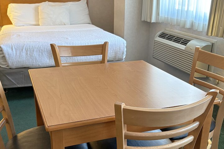 Room 31 of 81