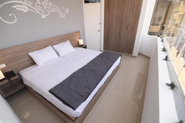 Room 14 of 34