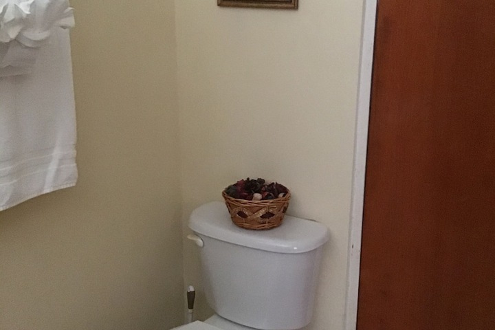 Room 117 of 193