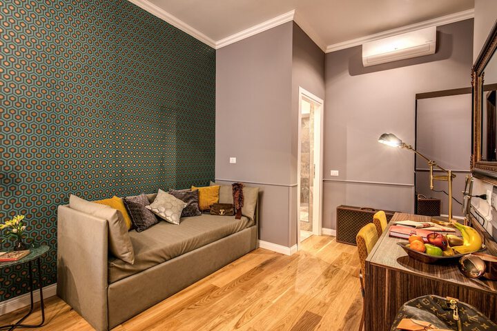 Room 40 of 115
