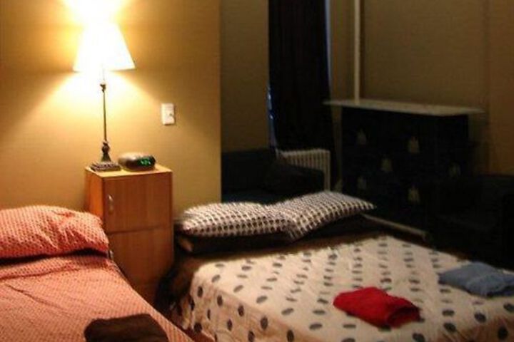 Room 6 of 31