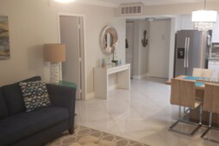 Room 12 of 26