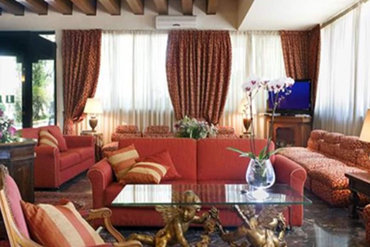 Hotel Interior 54 of 76
