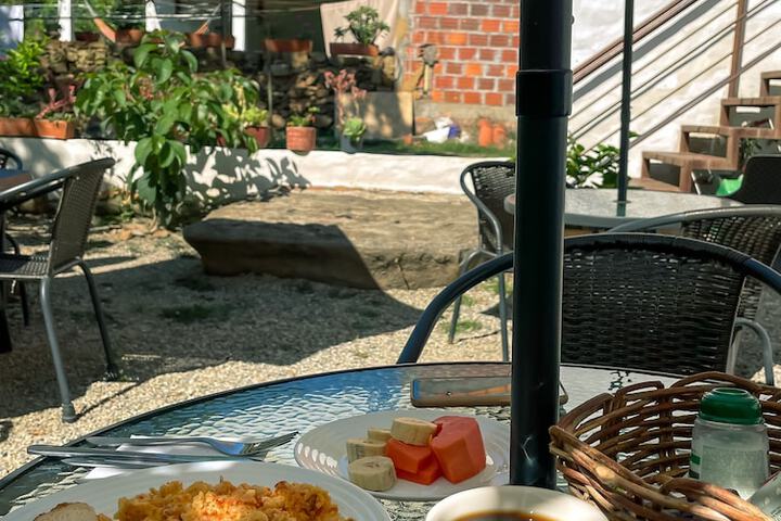 Breakfast/Coffee Service 95 of 121