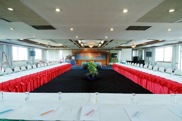 Meeting 50 of 61