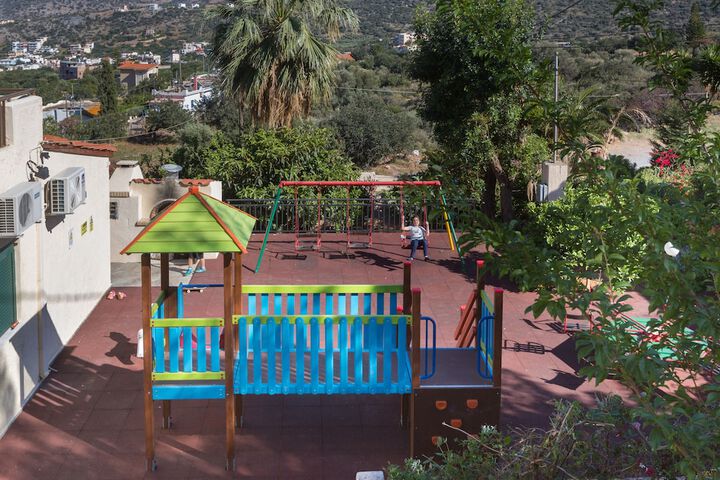 Children's play area - outdoor
