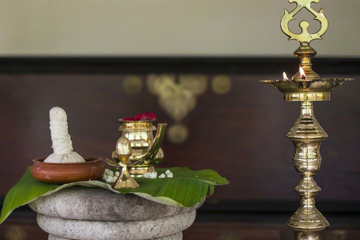 Massage Photo