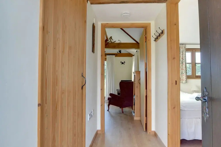 Lovely Holiday Home With Many Wooden Details in Nice Location
