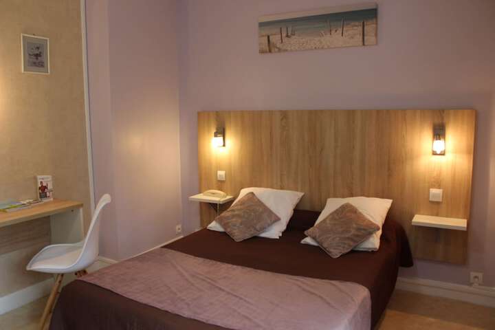 Room 7 of 44