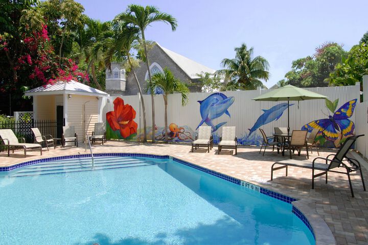 Pool 75 of 112
