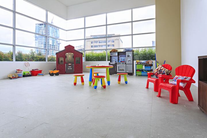 Childrens Activities 10 of 16