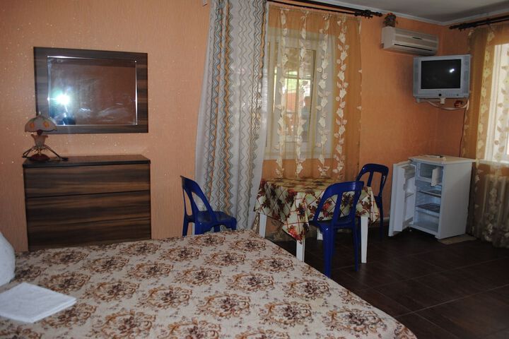 Room 15 of 54