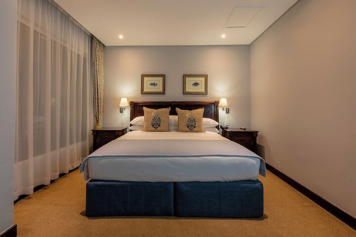 Room 32 of 161