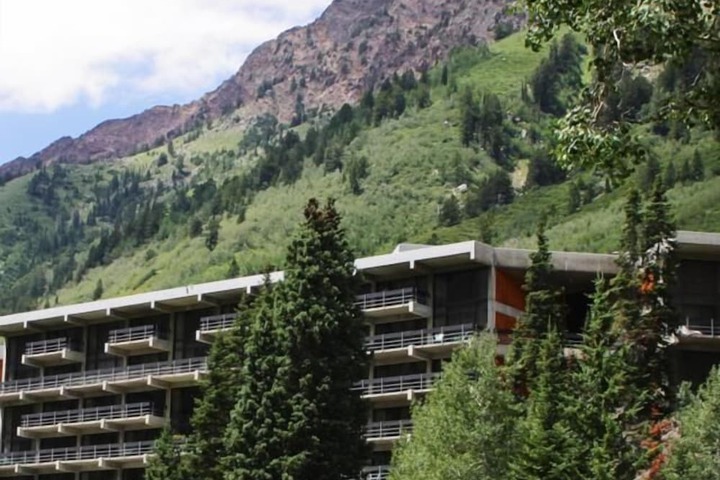 Hotel 31 of 32