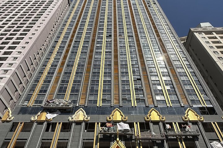 ALL IN LIGHT LUXURY HOTEL