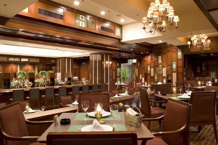 Dining Photos