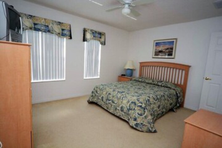Room 155 of 183