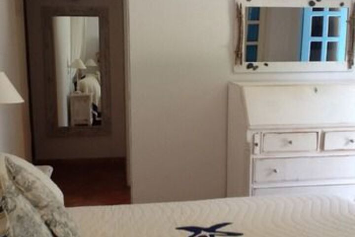 Room 10 of 26