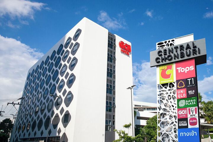 GO Hotel Chonburi at Central Chonburi