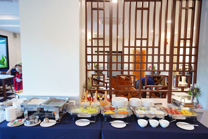 Dining 115 of 164