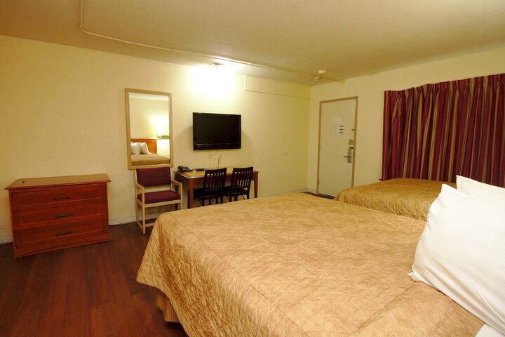 Room 20 of 95