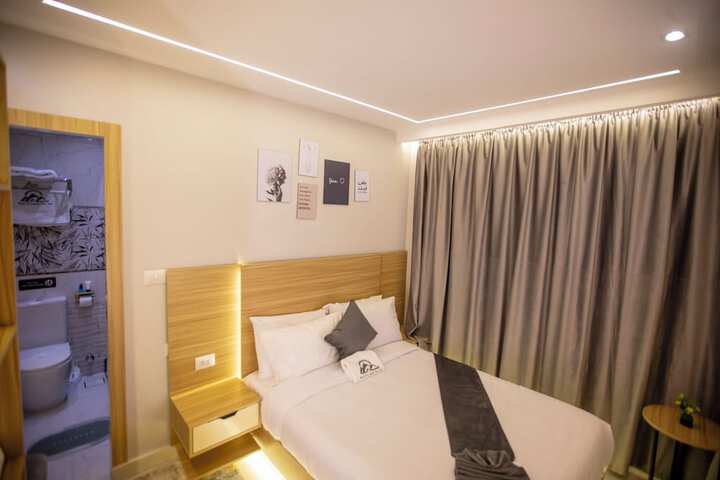 Room 19 of 75