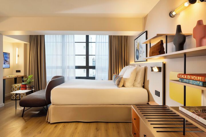 Room 68 of 203