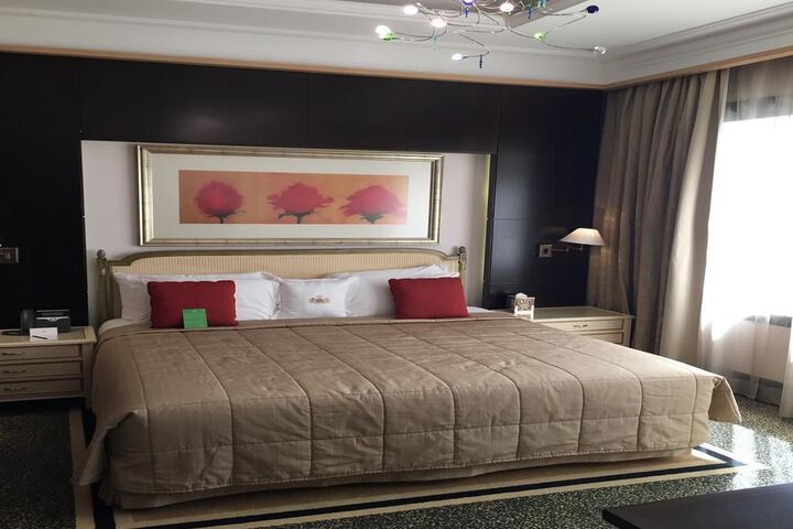 Standard Suite