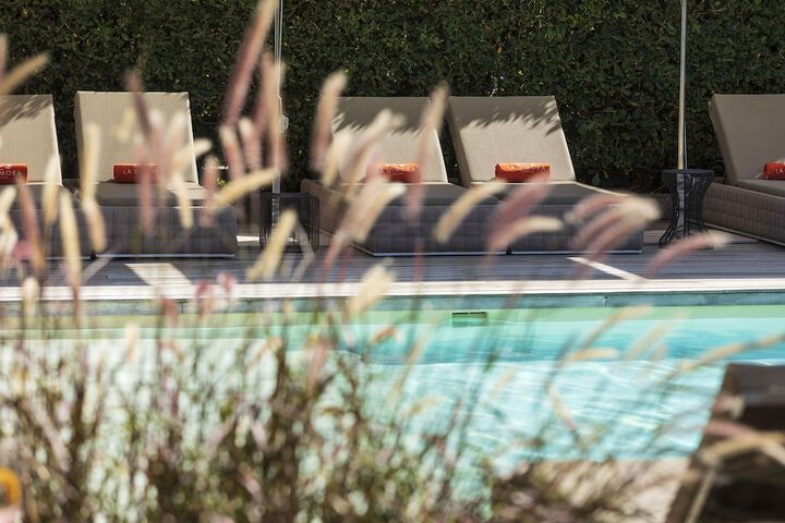 Pool 45 of 76