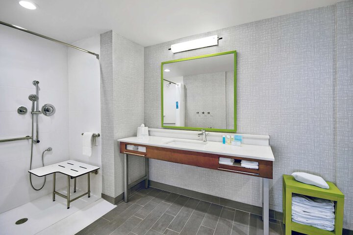 Bathroom shower