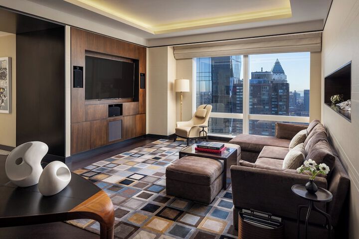 Room 45 of 95