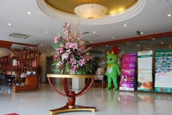 Hotel Interior 10 of 11