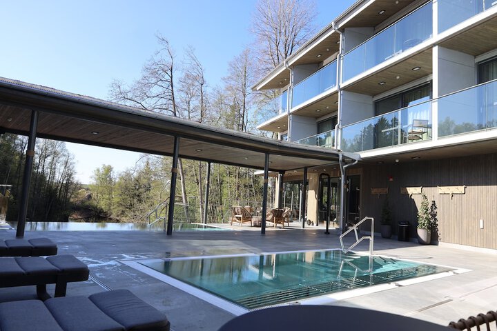 Room 31 of 145