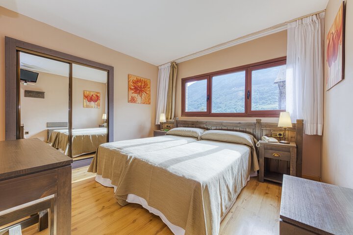 Room 30 of 81