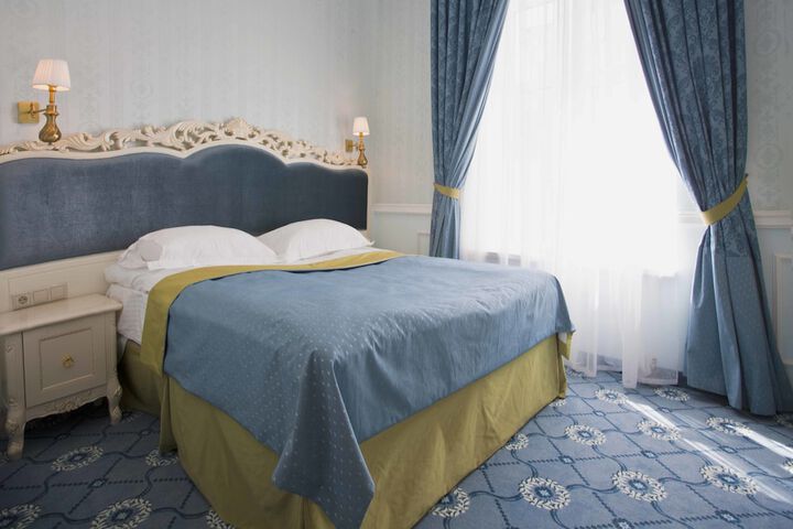 Room 5 of 30