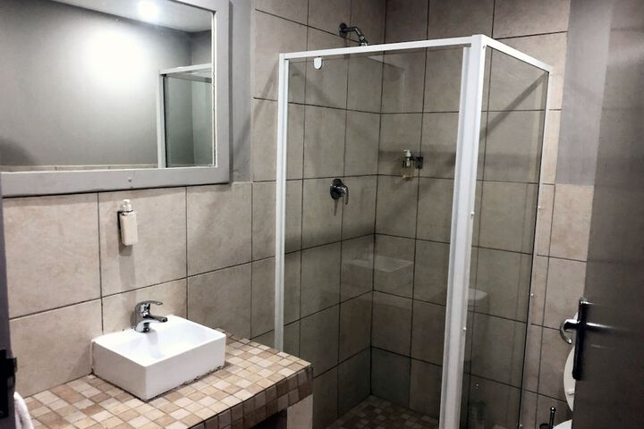 Room 170 of 241