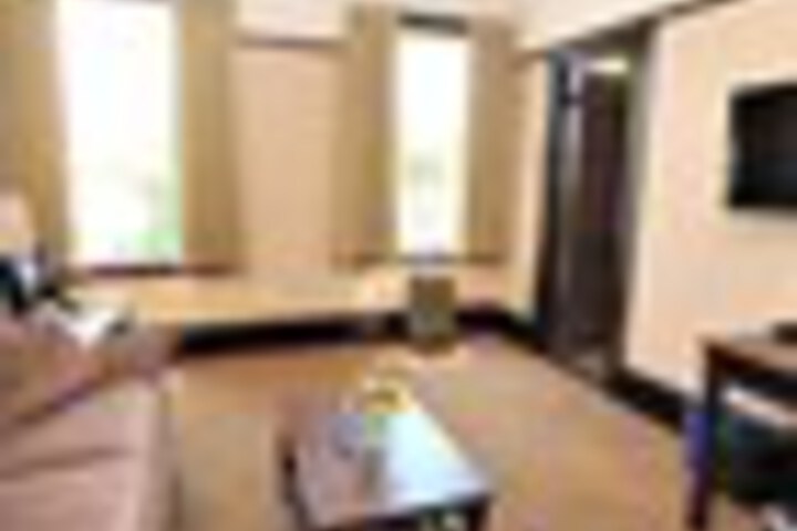 Room 44 of 153