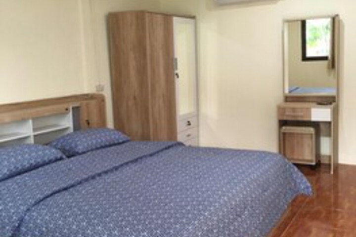 Room 18 of 31