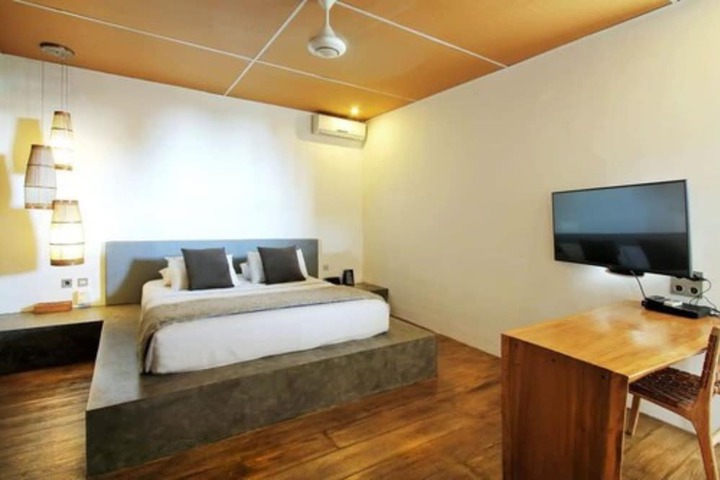 Room 21 of 56