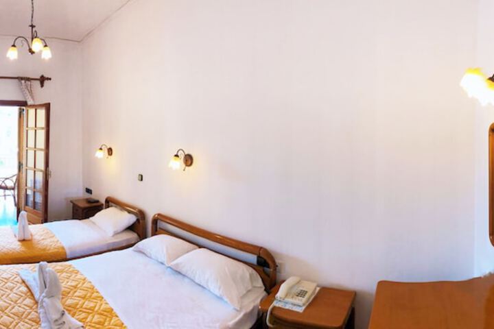Room 7 of 22