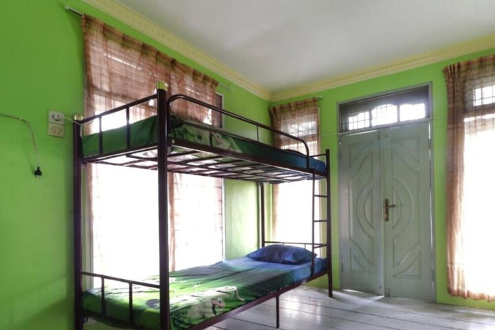 Room 17 of 56