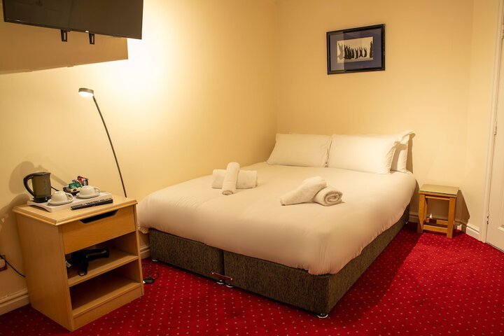 Room 22 of 73