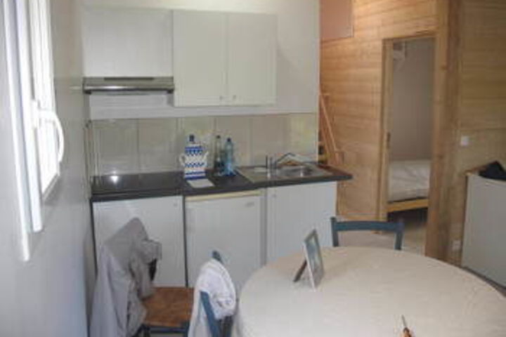 Room 15 of 24
