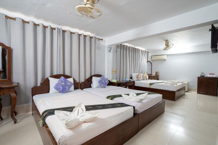 Room 18 of 50
